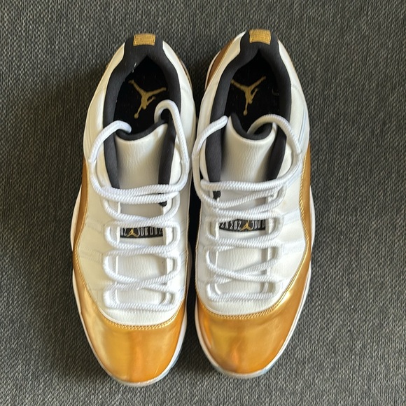 Jordan 11 Retro Low Closing Ceremony - Picture 7 of 12